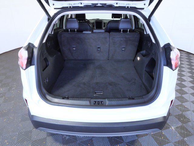Certified 2024 Ford Edge SEL w/ Convenience Package AWD/4WD image 9