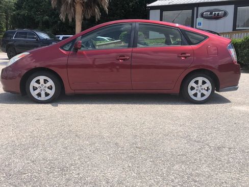 Used 2005 Toyota Prius FWD image 8