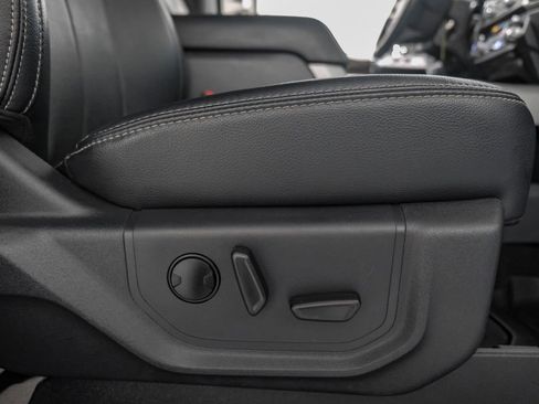Used 2022 Ford F450 Lariat w/ Chrome Package AWD/4WD image 33