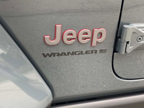 New 2026 Jeep Wrangler Rubicon image 8