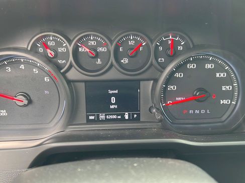 Used 2021 Chevrolet Silverado 1500 Custom AWD/4WD image 10