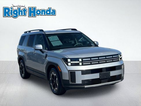 Used 2026 Hyundai Santa Fe SEL AWD/4WD image 7