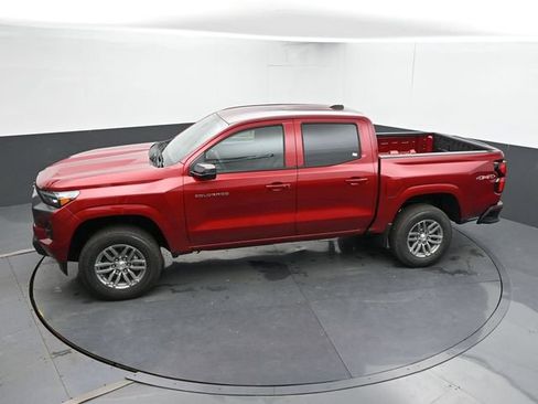 New 2026 Chevrolet Colorado LT w/ LT Convenience Package AWD/4WD image 39