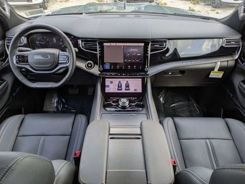 New 2026 Jeep Grand Wagoneer Summit AWD/4WD image 17