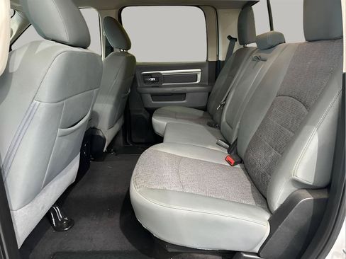 Used 2018 RAM 3500 Big Horn AWD/4WD image 13
