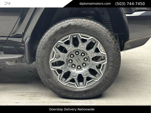 Used 2024 GMC Hummer EV 3X image 37