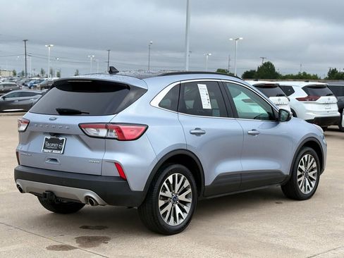 Used 2022 Ford Escape Titanium w/ Class II Trailer Tow Package AWD/4WD image 8