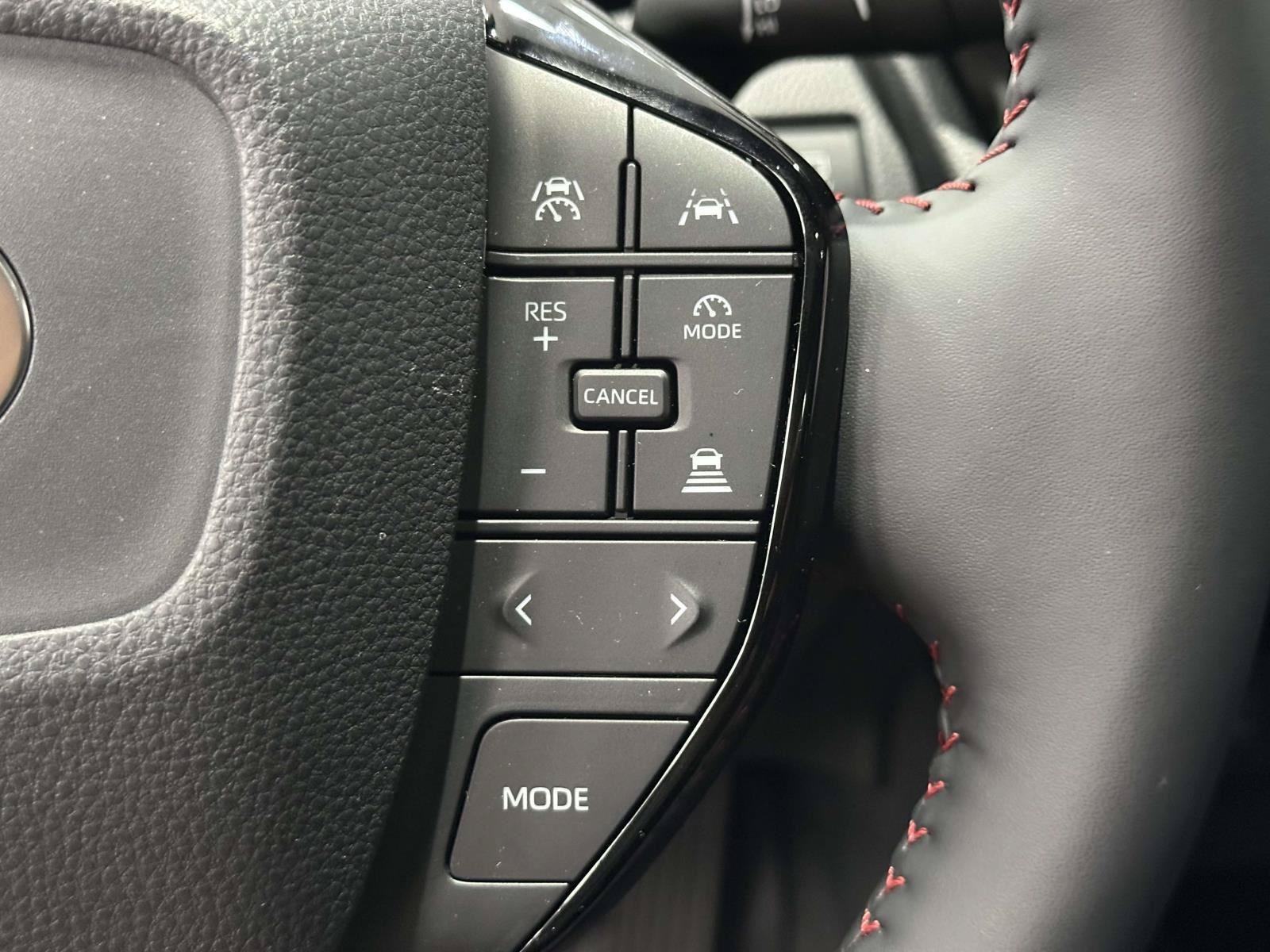 Used 2025 Toyota Prius Plug-In Hybrid w/ Limited Premium Package FWD image 30