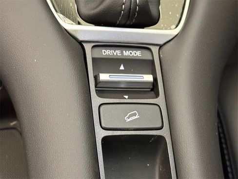 New 2026 Honda HR-V EX-L image 29