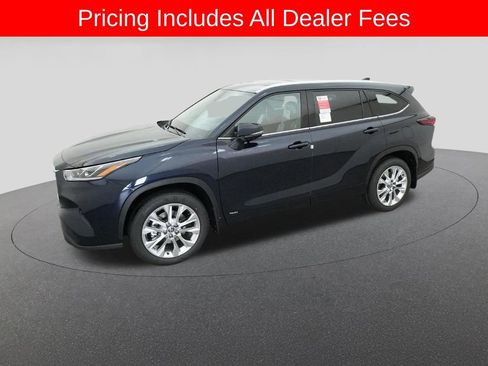 New 2026 Toyota Highlander Limited AWD/4WD image 2