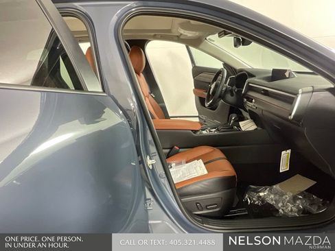New 2026 MAZDA CX-50 Meridian Edition w/ Weather Package AWD/4WD image 14