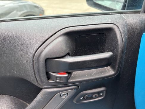 Used 2017 Jeep Wrangler Unlimited Sport w/ Quick Order Package 24S image 10