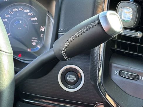 Used 2024 RAM 3500 Limited image 16