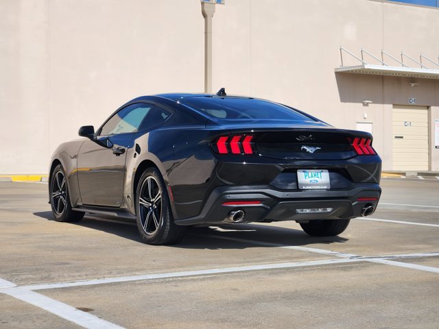 Used 2024 Ford Mustang Coupe RWD image 7