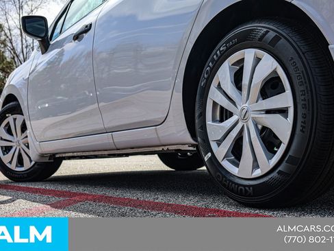 Used 2025 Nissan Versa S w/ Trunk Package image 16