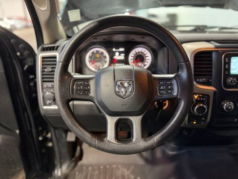 Used 2015 RAM 1500 Classic SLT image 13