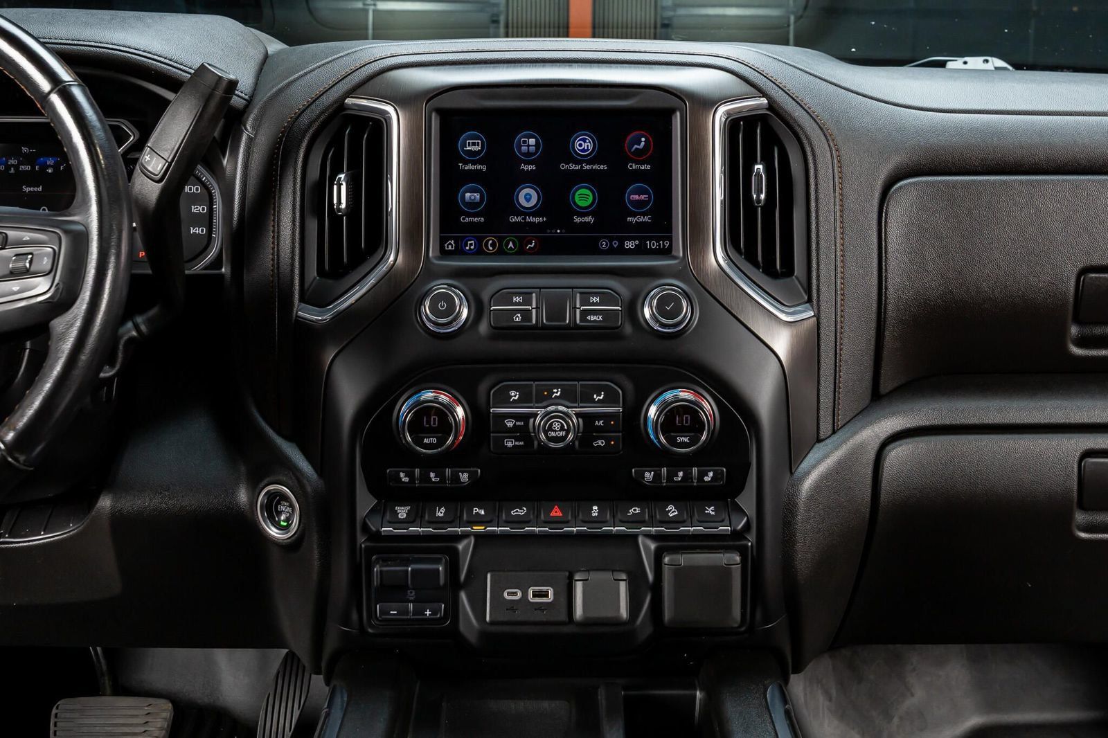 Used 2021 GMC Sierra 2500 AT4 w/ AT4 Premium Plus Package AWD/4WD image 24
