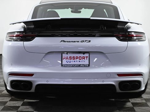 Used 2020 Porsche Panamera GTS image 7