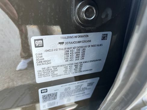 Used 2023 GMC Sierra 1500 Elevation image 30