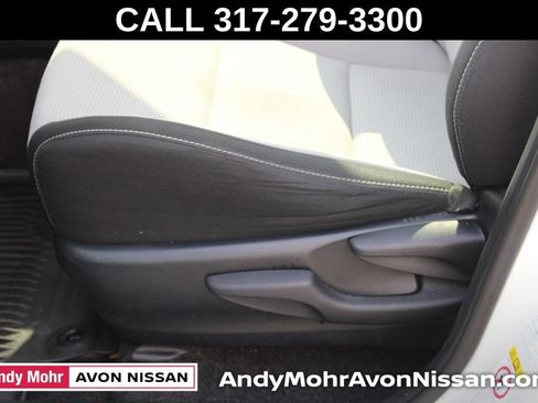 Used 2018 Toyota RAV4 XLE w/ Plus Extra Value Package AWD/4WD image 17