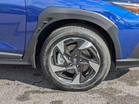 Used 2025 Subaru Crosstrek 2.5i Limited w/ Popular Package #3A image 11