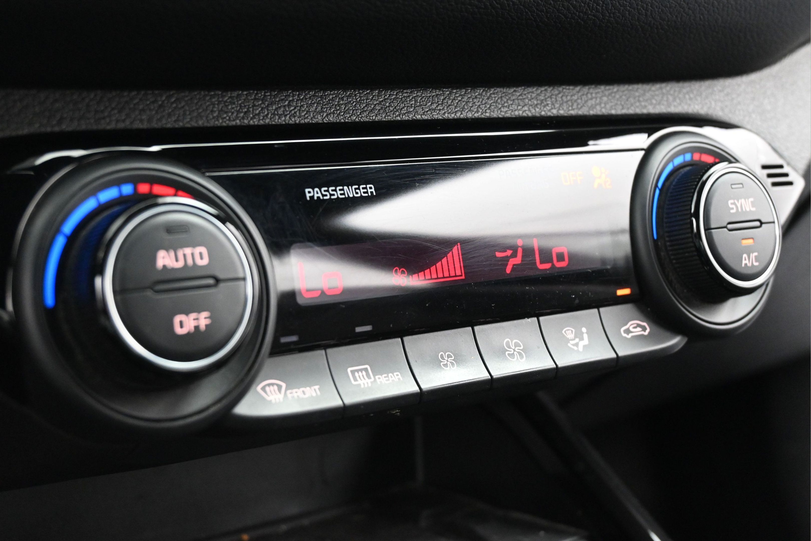 Used 2023 Kia Forte GT FWD image 19