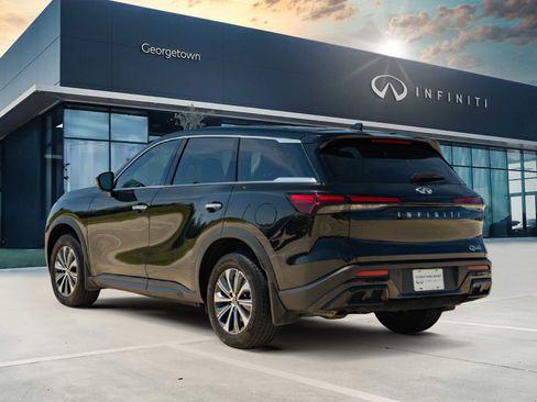 Certified 2025 INFINITI QX60 Pure FWD image 6