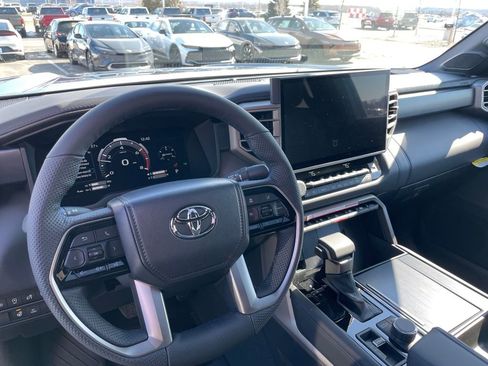 New 2026 Toyota Tundra Platinum AWD/4WD image 17