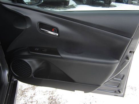 Used 2020 Toyota Prius XLE image 54