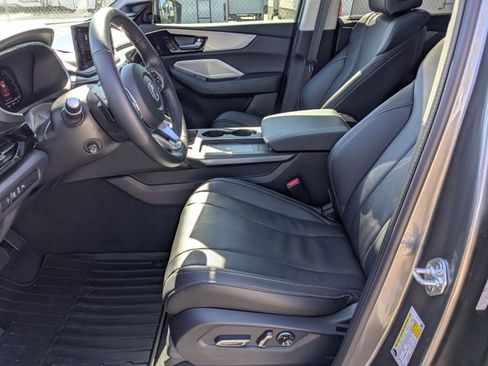 Certified 2025 Acura MDX SH-AWD w/ Technology Package image 16