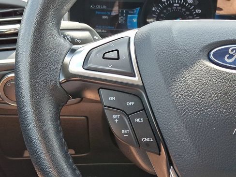 Used 2024 Ford Edge Titanium AWD/4WD image 20