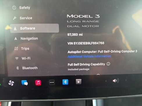 Used 2020 Tesla Model 3 Long Range image 12