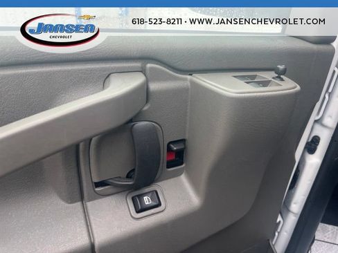 Used 2025 Chevrolet Express 2500 w/ Driver Convenience Package RWD image 12