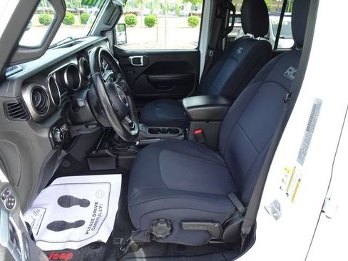 Used 2019 Jeep Wrangler Unlimited Sport S AWD/4WD image 10