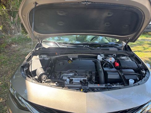 Used 2024 Chevrolet Malibu LT image 32