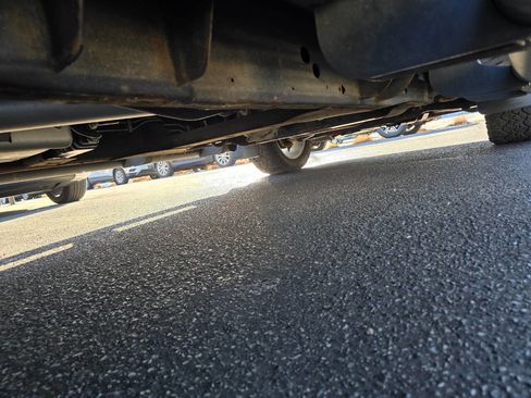 Used 2017 GMC Sierra 1500 4x4 Double Cab image 32