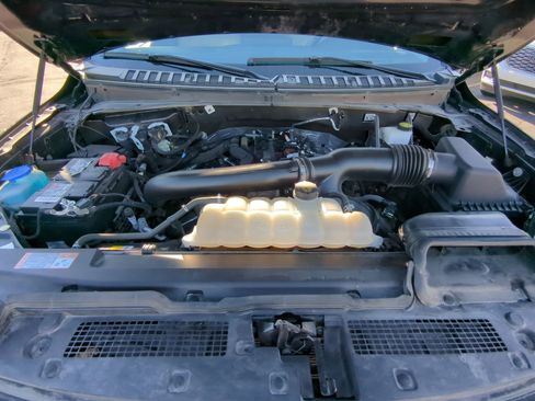 Used 2024 Ford Expedition Limited image 37