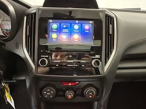 Used 2019 Subaru Crosstrek 2.0i Premium w/ Moonroof Package AWD/4WD image 22