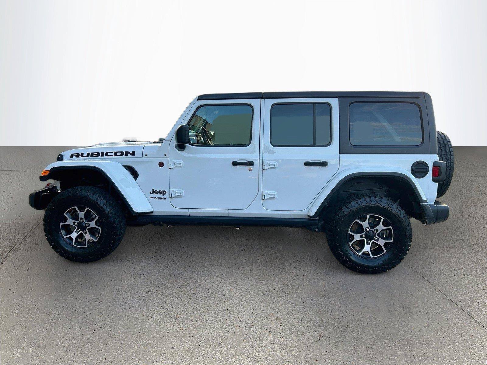 Used 2022 Jeep Wrangler Unlimited Rubicon w/ Dual Top Group AWD/4WD image 7
