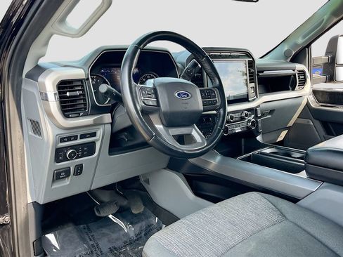 Used 2021 Ford F150 XLT w/ Equipment Group 302A High AWD/4WD image 9