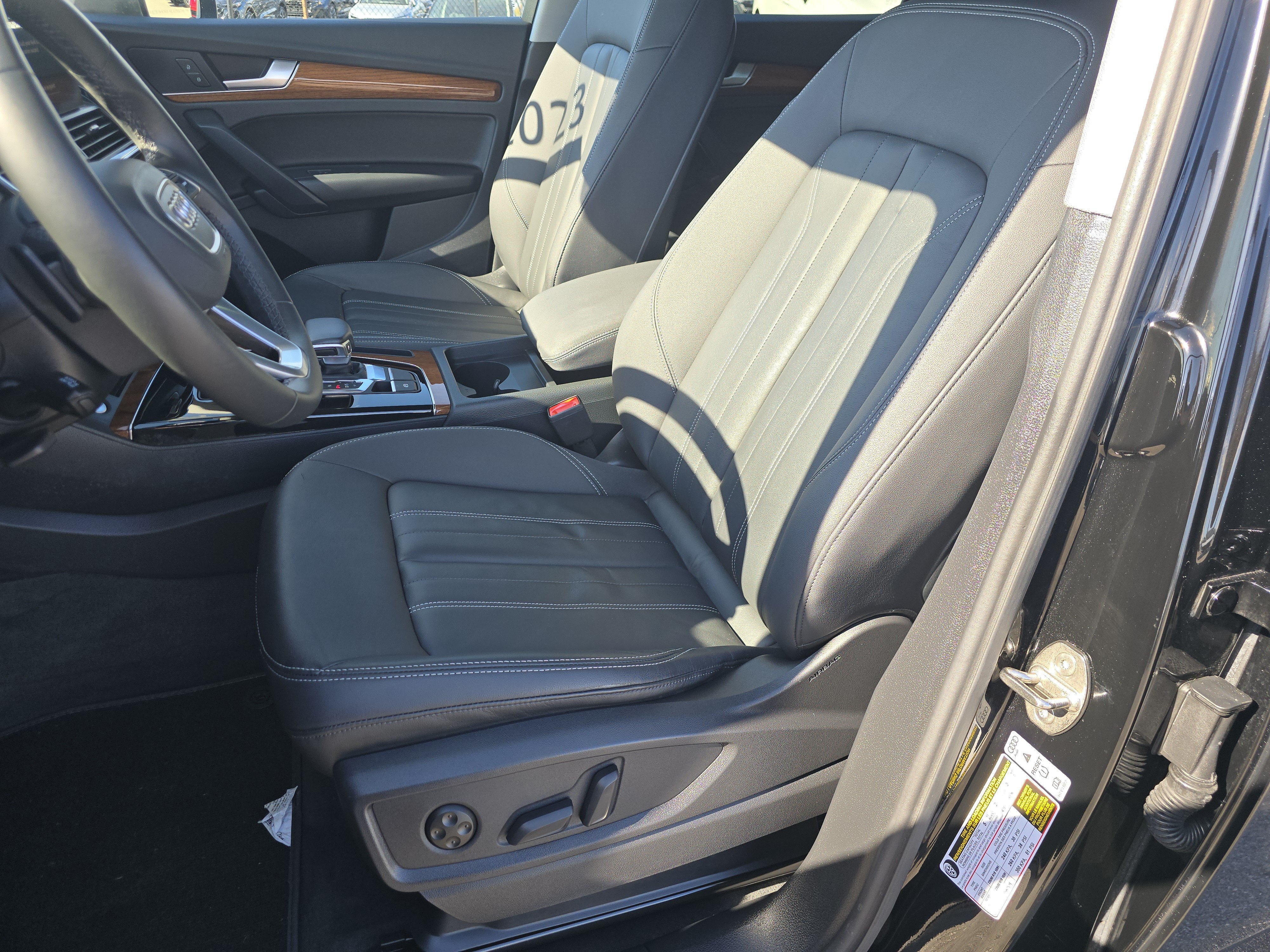 Certified 2023 Audi Q5 2.0T Premium w/ Convenience Package AWD/4WD image 20