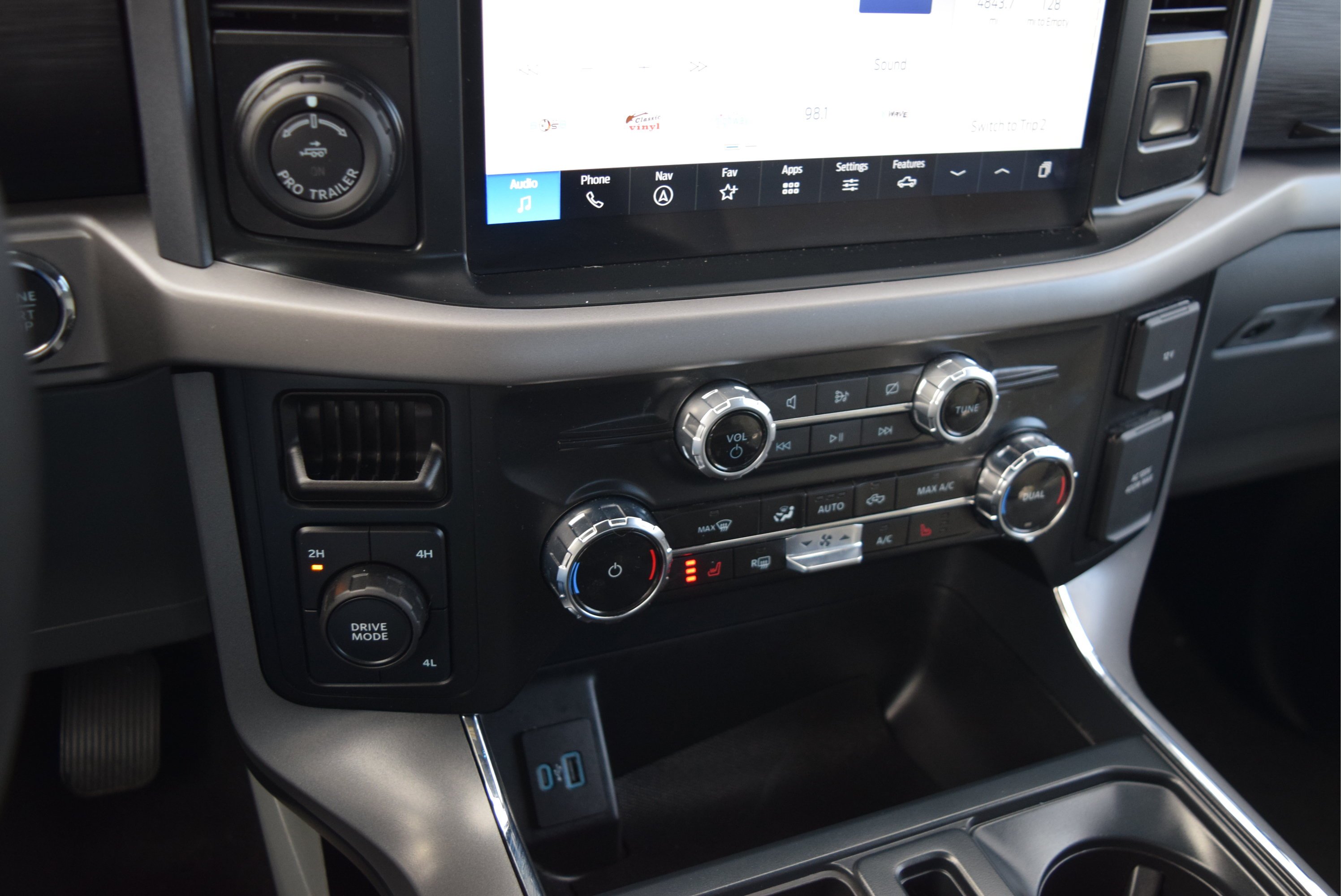 Used 2024 Ford F150 XLT w/ Equipment Group 302A MID AWD/4WD image 16