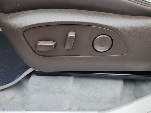 New 2026 GMC Acadia Denali w/ Super Cruise Package image 18