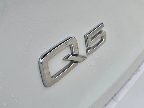 Used 2023 Audi Q5 2.0T Premium Plus w/ Premium Plus Package AWD/4WD image 15