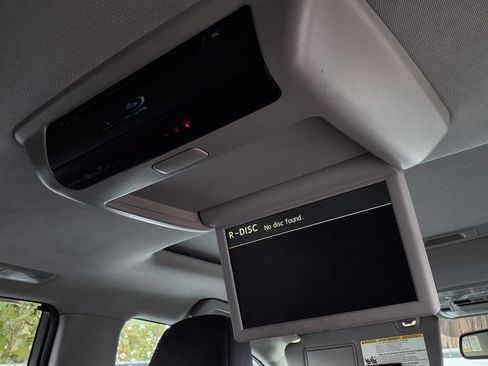 Used 2014 Toyota Highlander XLE FWD image 17