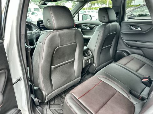 Used 2024 Chevrolet Blazer RS w/ Driver Confidence II Package FWD image 17