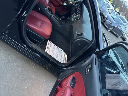 Used 2013 Dodge Charger R/T image 21