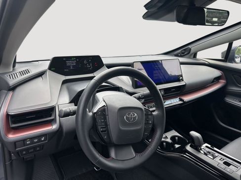 Certified 2026 Toyota Prius Plug-In Hybrid FWD image 11
