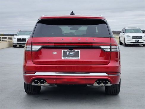 New 2025 Lincoln Aviator Black Label image 6