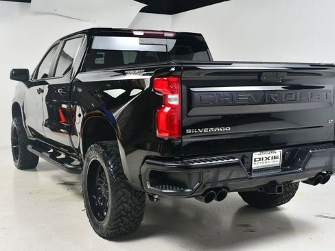 Used 2021 Chevrolet Silverado 1500 LT Trail Boss w/ Convenience Package II image 8